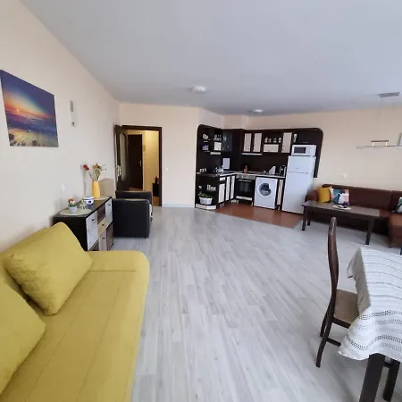 Perla South Апартамент *