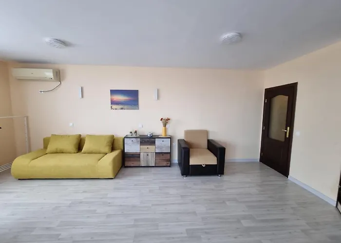 Perla South Царево